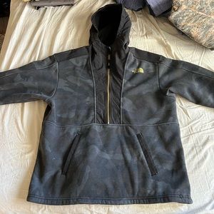 North Face mens hoodie dark camo anorak